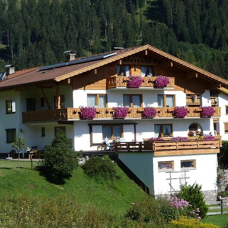 Hotel Haus Antonia à Lermoos Extérieur photo