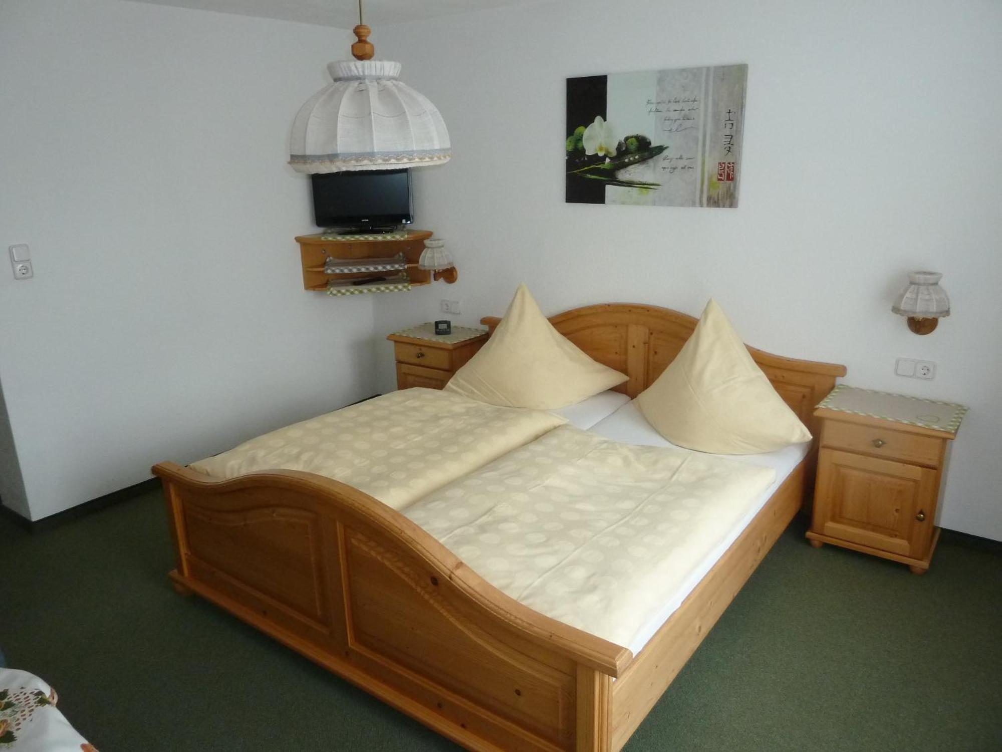 Hotel Haus Antonia à Lermoos Extérieur photo