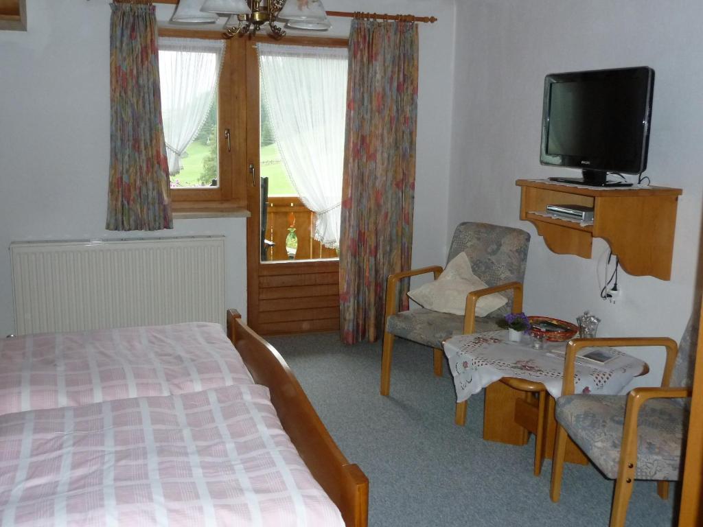 Hotel Haus Antonia à Lermoos Chambre photo